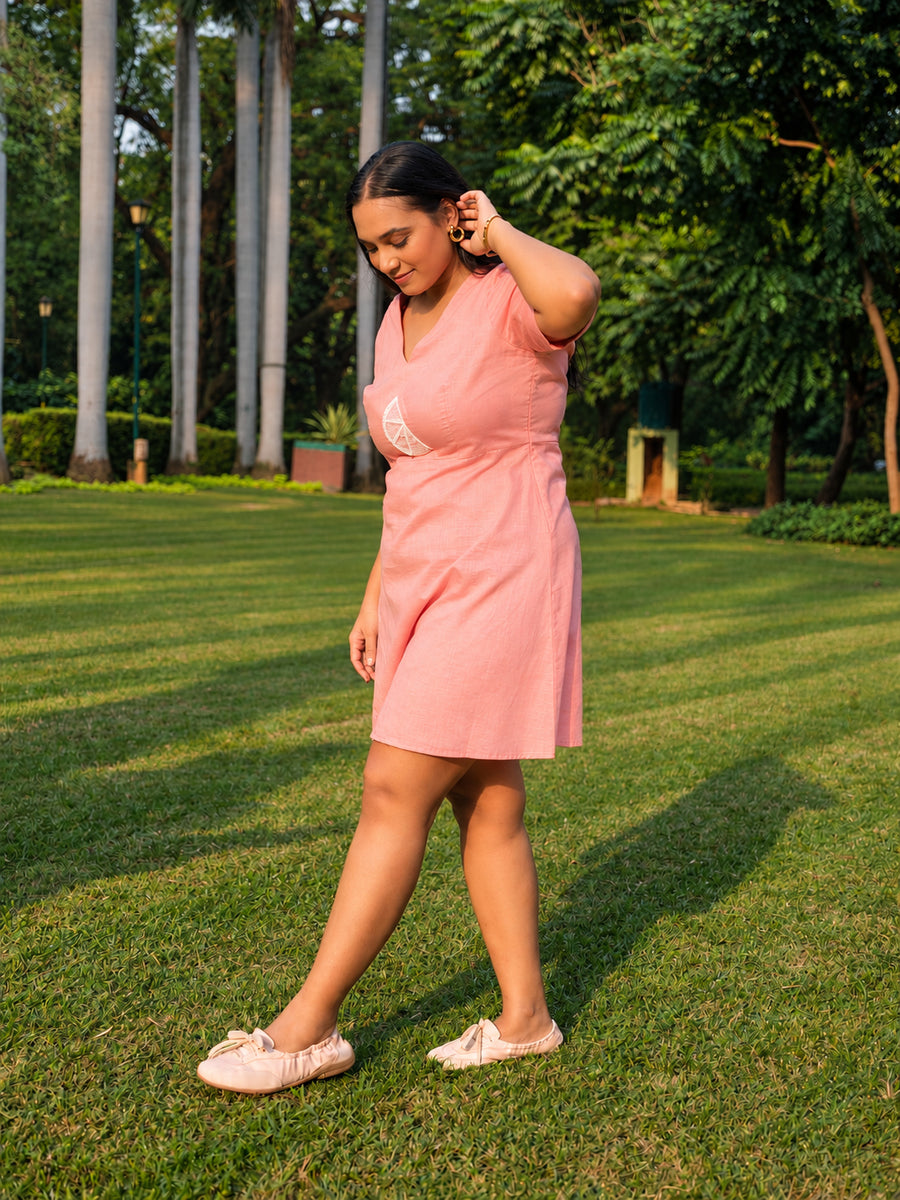 THE BLUSH SLICE DRESS
