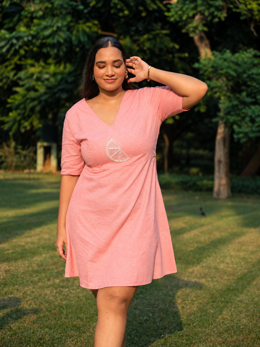 THE BLUSH SLICE DRESS