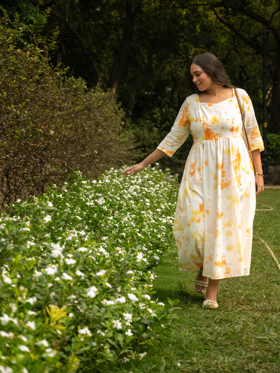 THE SOLAR FLARE DRESS